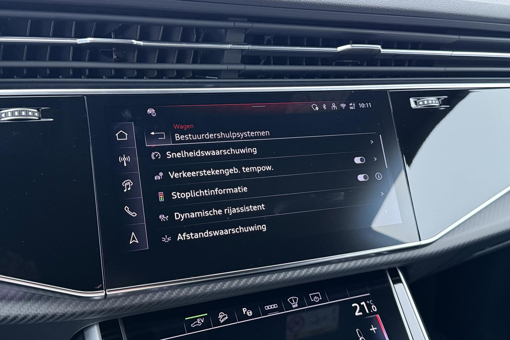 Audi Q8 60 TFSI e quattro Pro Line S Competition | Luchtvering | Trekhaak | Soft-Close | Panoramadak | B&O | 23 Inch