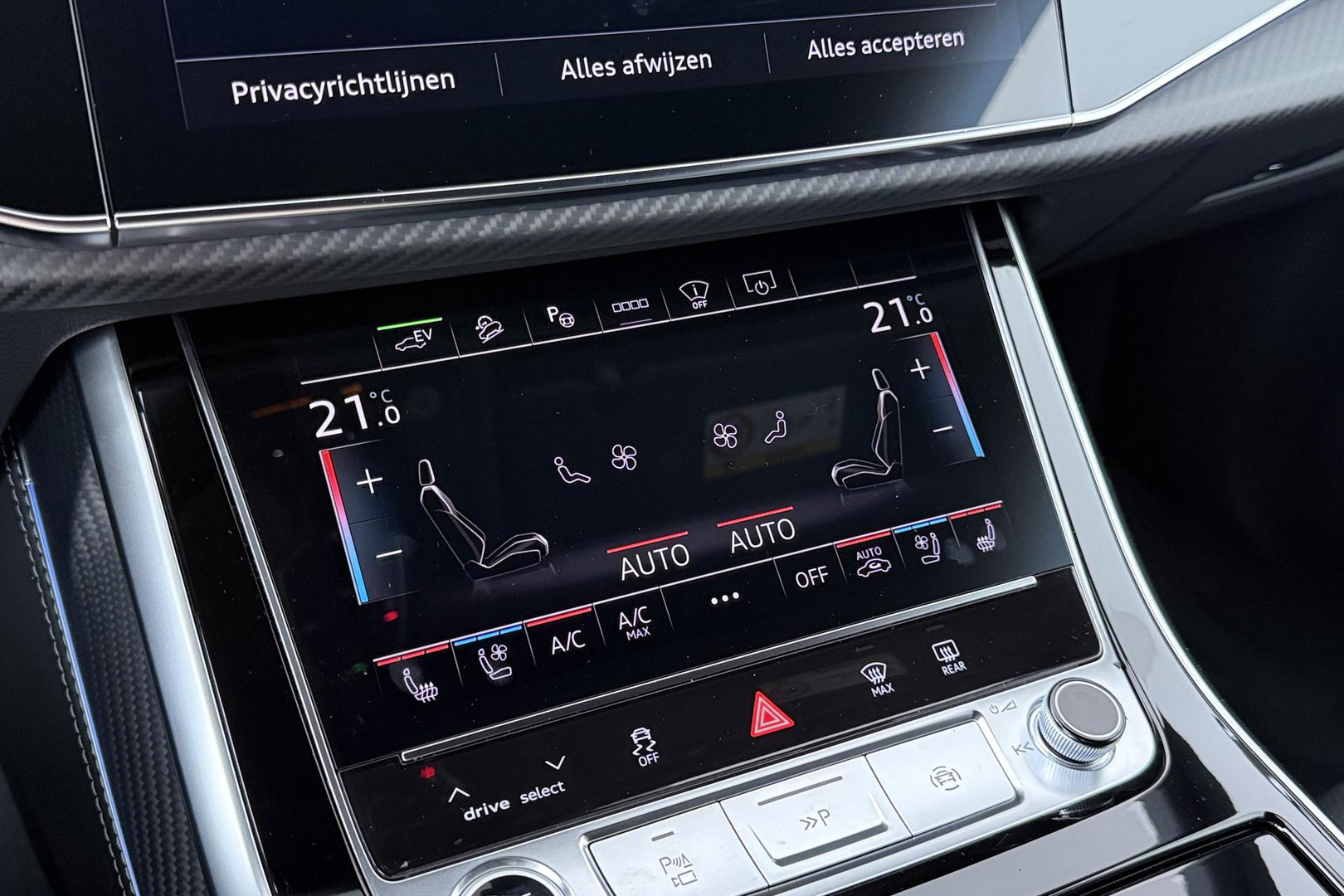 Audi Q8 60 TFSI e quattro Pro Line S Competition | Luchtvering | Trekhaak | Soft-Close | Panoramadak | B&O | 23 Inch