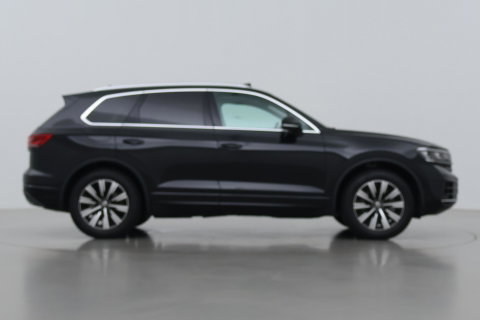 Volkswagen Touareg 3.0 TSi eHybrid 4MOTION Elegance | Luchtvering | Trekhaak | Panoramadak | Head-Up | Massage+Ventilatie | 360 Camera