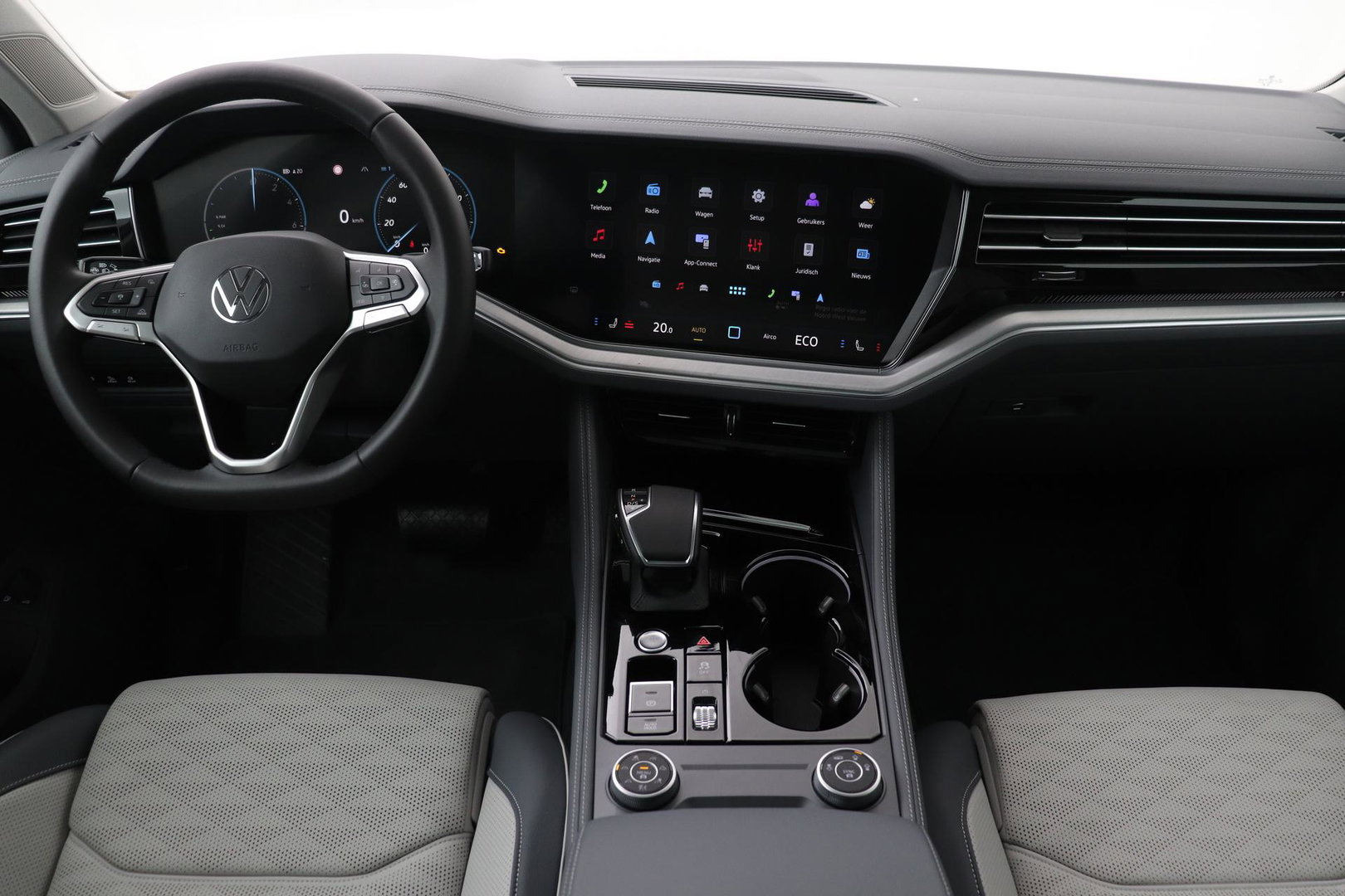 Volkswagen Touareg 3.0 TSi eHybrid 4MOTION Elegance | Luchtvering | Trekhaak | Panoramadak | Head-Up | Massage+Ventilatie | 360 Camera