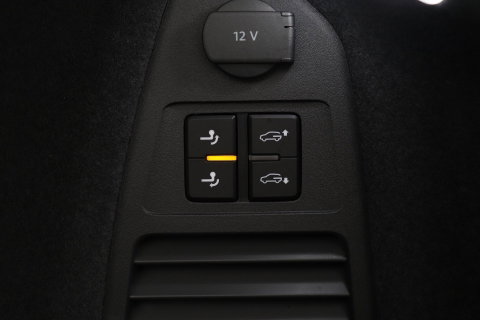 Volkswagen Touareg 3.0 TSi eHybrid 4MOTION Elegance | Luchtvering | Trekhaak | Panoramadak | Head-Up | Massage+Ventilatie | 360 Camera