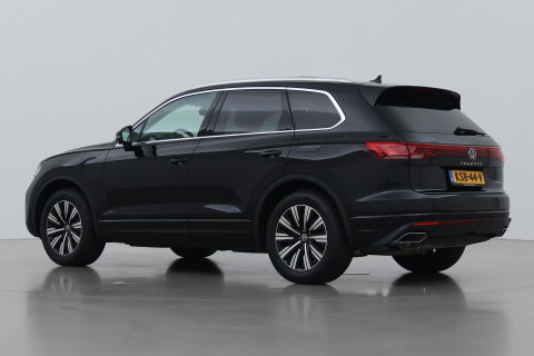 Volkswagen Touareg 3.0 TSi eHybrid 4MOTION Elegance | Luchtvering | Trekhaak | Panoramadak | Head-Up | Massage+Ventilatie | 360 Camera