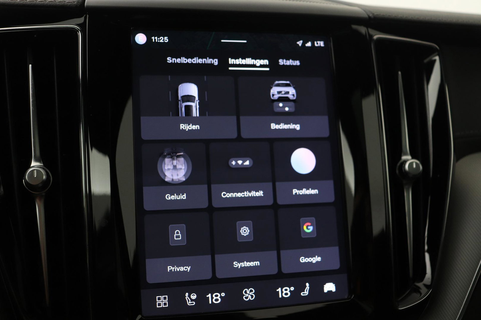 Volvo XC60 T8 Plug-in-hybrid Polestar Engineered | Bowers&Wilkins | 22 Inch | Head-Up | ACC | Panoramadak