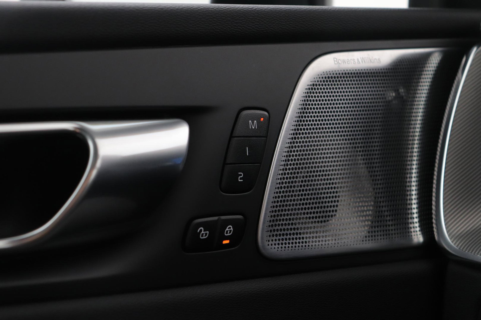 Volvo XC60 T8 Plug-in-hybrid Polestar Engineered | Bowers&Wilkins | 22 Inch | Head-Up | ACC | Panoramadak