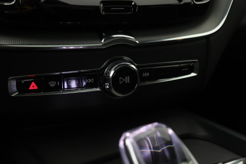 Volvo XC60 T8 Plug-in-hybrid Polestar Engineered | Bowers&Wilkins | 22 Inch | Head-Up | ACC | Panoramadak