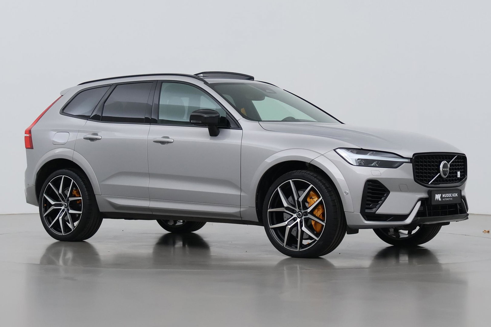 Volvo XC60 T8 Plug-in-hybrid Polestar Engineered | Bowers&Wilkins | 22 Inch | Head-Up | ACC | Panoramadak