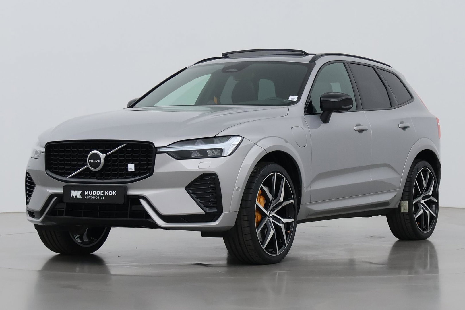 Volvo XC60 T8 Plug-in-hybrid Polestar Engineered | Bowers&Wilkins | 22 Inch | Head-Up | ACC | Panoramadak