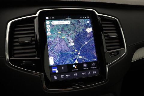 Volvo XC90 B5 AWD Ultimate Dark | GRIJS KENTEKEN | HEICO Sportiv | Luchtvering | Panoramadak | 360° Camera | Head-Up