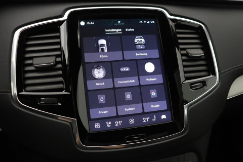 Volvo XC90 B5 AWD Ultimate Dark | GRIJS KENTEKEN | HEICO Sportiv | Luchtvering | Panoramadak | 360° Camera | Head-Up