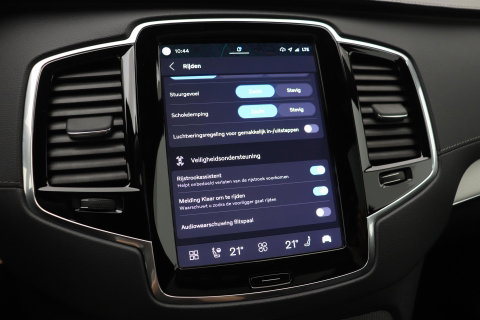 Volvo XC90 B5 AWD Ultimate Dark | GRIJS KENTEKEN | HEICO Sportiv | Luchtvering | Panoramadak | 360° Camera | Head-Up