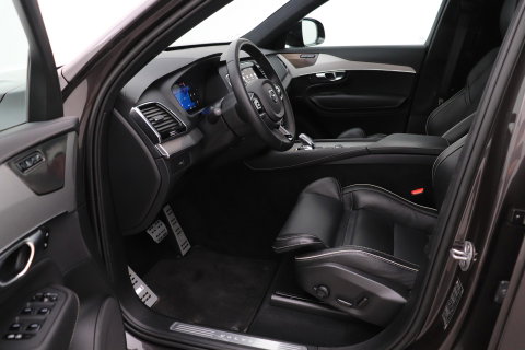 Volvo XC90 B5 AWD Ultimate Dark | GRIJS KENTEKEN | HEICO Sportiv | Luchtvering | Panoramadak | 360° Camera | Head-Up