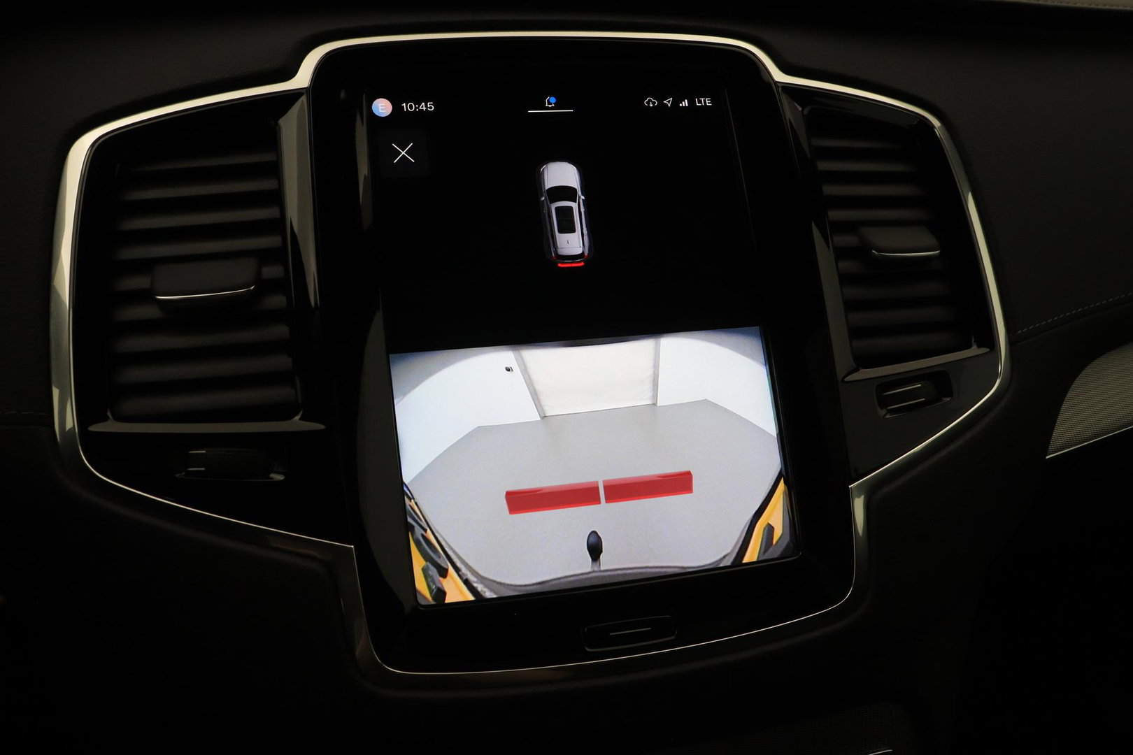 Volvo XC90 B5 AWD Ultimate Dark | GRIJS KENTEKEN | HEICO Sportiv | Luchtvering | Panoramadak | 360° Camera | Head-Up