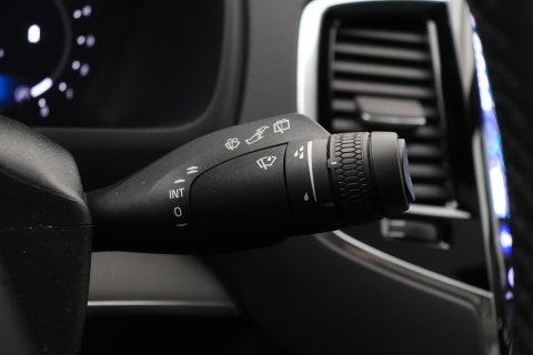 Volvo XC90 B5 AWD Ultimate Dark | GRIJS KENTEKEN | HEICO Sportiv | Luchtvering | Panoramadak | 360° Camera | Head-Up