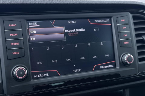 CUPRA Ateca 2.0 TSI 4DRIVE | Panoramadak | Beats Audio | 360 Camera | ACC | Stoelverwarming | 19 Inch
