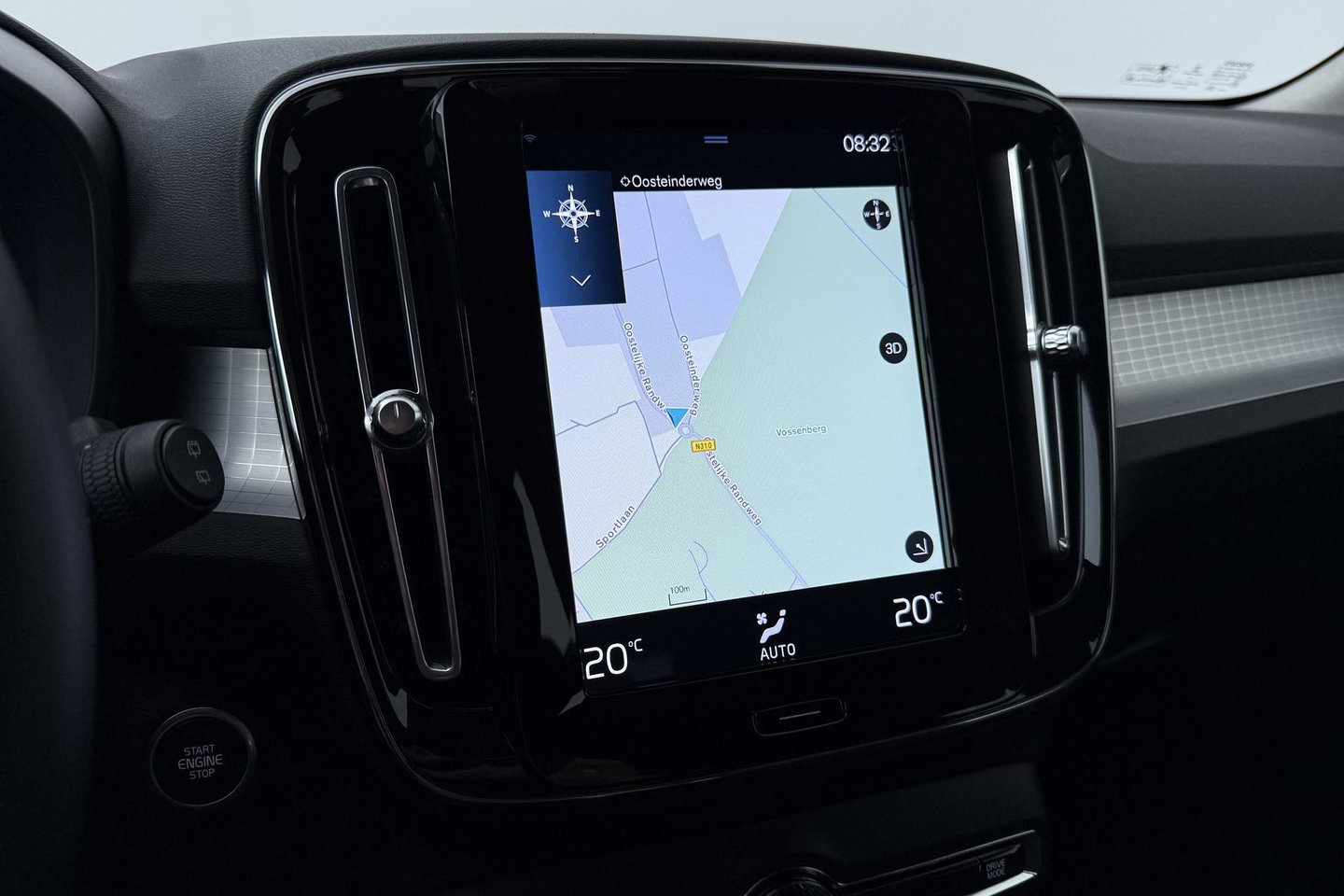 Volvo XC40 1.5 T5 Recharge Inscription | Trekhaak | Keyless Entry | Elektrische Achterklep | CarPlay | Camera | Navigatie | 18 inch