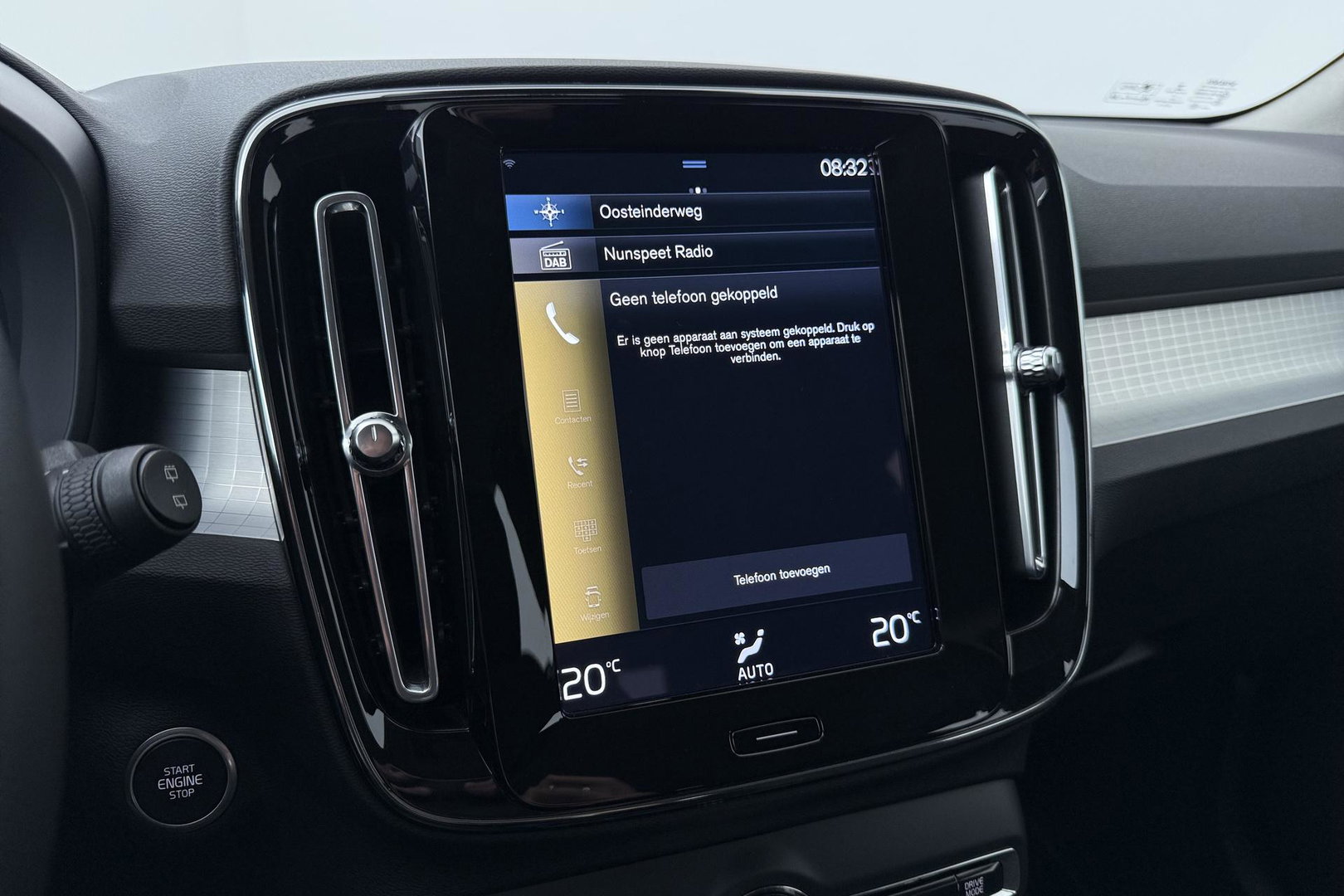 Volvo XC40 1.5 T5 Recharge Inscription | Trekhaak | Keyless Entry | Elektrische Achterklep | CarPlay | Camera | Navigatie | 18 inch