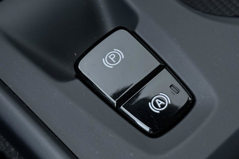 Volvo XC40 1.5 T5 Recharge Inscription | Trekhaak | Keyless Entry | Elektrische Achterklep | CarPlay | Camera | Navigatie | 18 inch