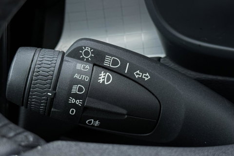 Volvo XC40 1.5 T5 Recharge Inscription | Trekhaak | Keyless Entry | Elektrische Achterklep | CarPlay | Camera | Navigatie | 18 inch