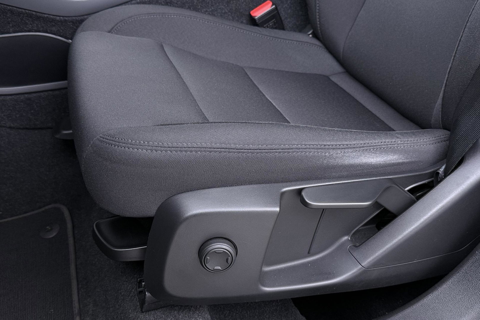 Volvo XC40 1.5 T5 Recharge Inscription | Trekhaak | Keyless Entry | Elektrische Achterklep | CarPlay | Camera | Navigatie | 18 inch