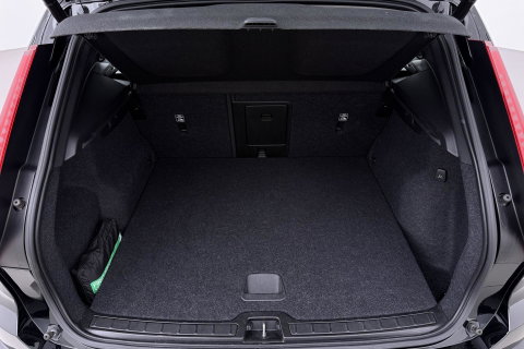 Volvo XC40 1.5 T5 Recharge Inscription | Trekhaak | Keyless Entry | Elektrische Achterklep | CarPlay | Camera | Navigatie | 18 inch