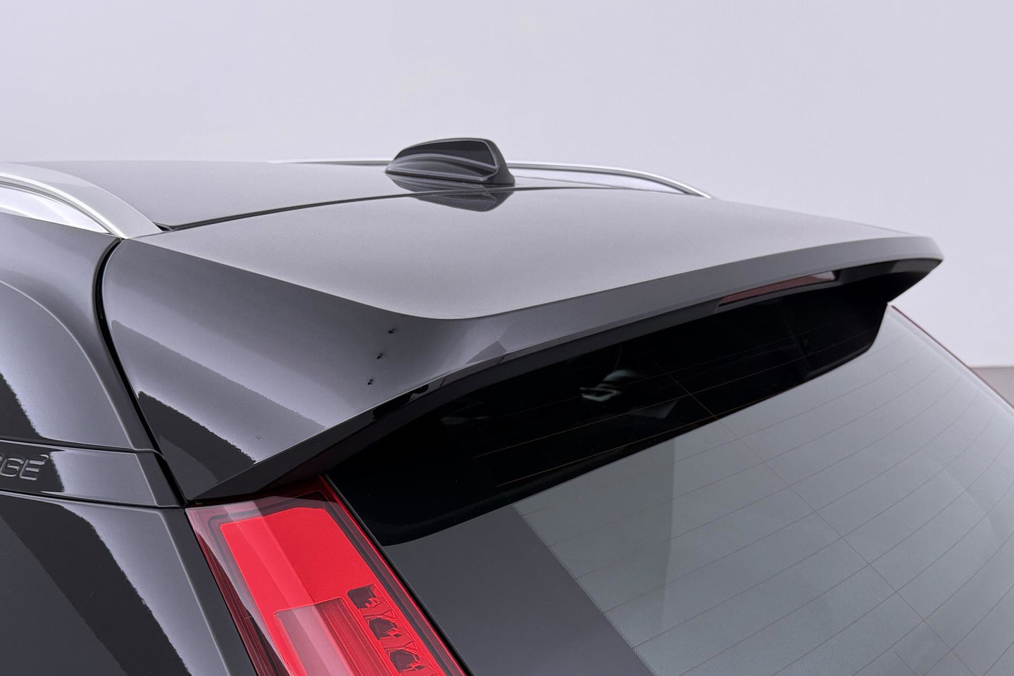 Volvo XC40 1.5 T5 Recharge Inscription | Trekhaak | Keyless Entry | Elektrische Achterklep | CarPlay | Camera | Navigatie | 18 inch