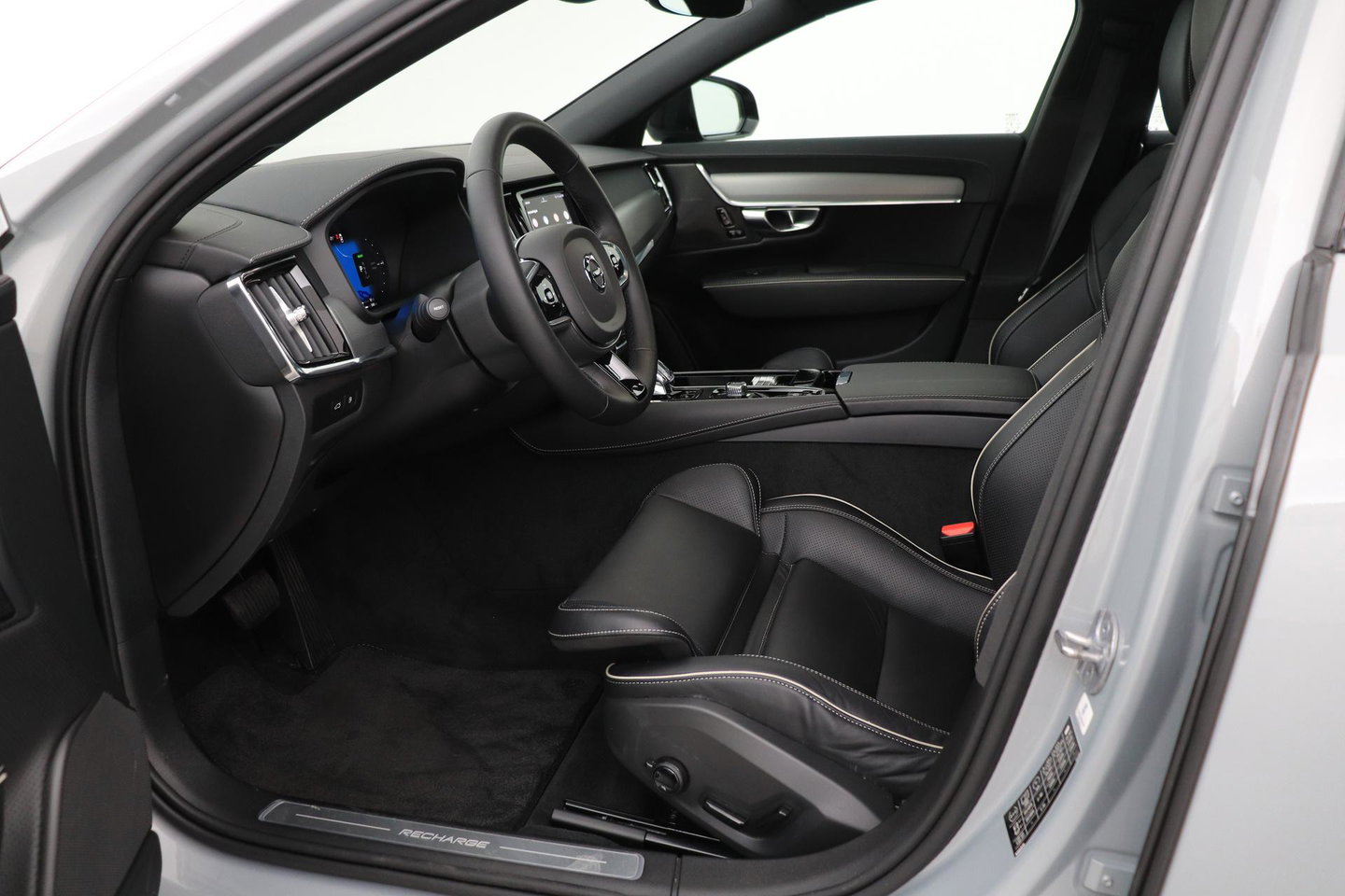 Volvo S90 T8 AWD Ultimate Dark | Schuif/kanteldak | ACC | Head-Up | 360° Camera | BLIS | Stoel+Stuurverwarming