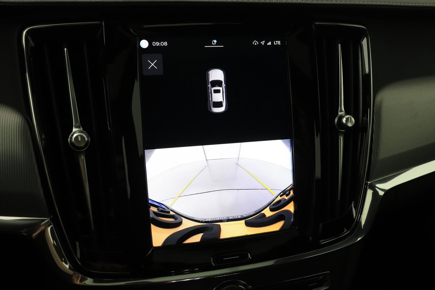 Volvo S90 T8 AWD Ultimate Dark | Schuif/kanteldak | ACC | Head-Up | 360° Camera | BLIS | Stoel+Stuurverwarming