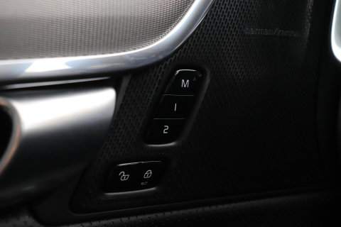 Volvo S90 T8 AWD Ultimate Dark | Schuif/kanteldak | ACC | Head-Up | 360° Camera | BLIS | Stoel+Stuurverwarming