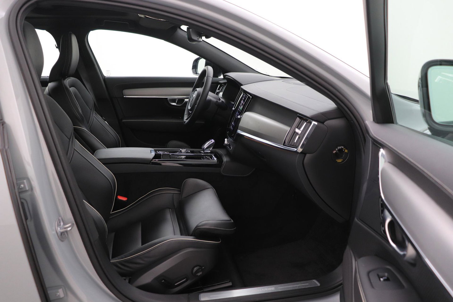 Volvo S90 T8 AWD Ultimate Dark | Schuif/kanteldak | ACC | Head-Up | 360° Camera | BLIS | Stoel+Stuurverwarming