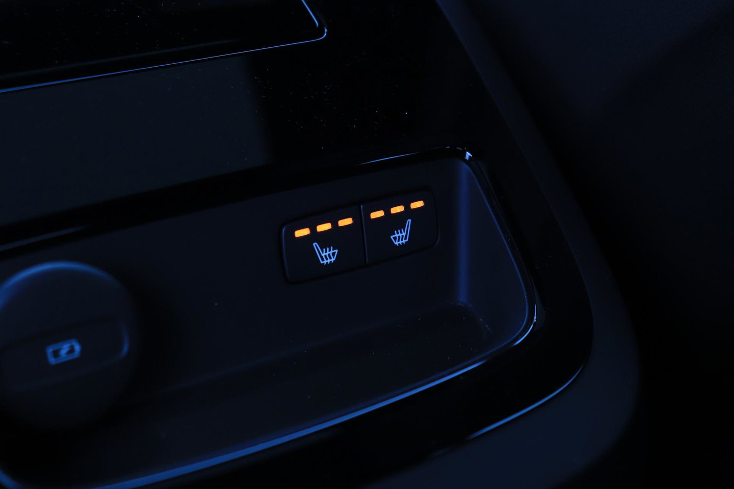 Volvo S90 T8 AWD Ultimate Dark | Schuif/kanteldak | ACC | Head-Up | 360° Camera | BLIS | Stoel+Stuurverwarming