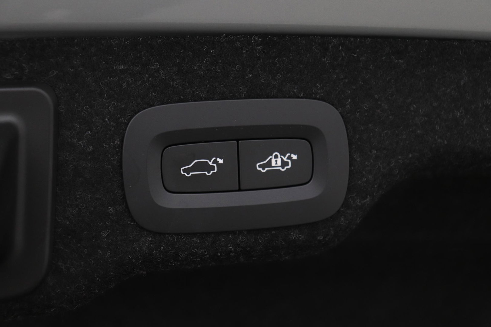 Volvo S90 T8 AWD Ultimate Dark | Schuif/kanteldak | ACC | Head-Up | 360° Camera | BLIS | Stoel+Stuurverwarming
