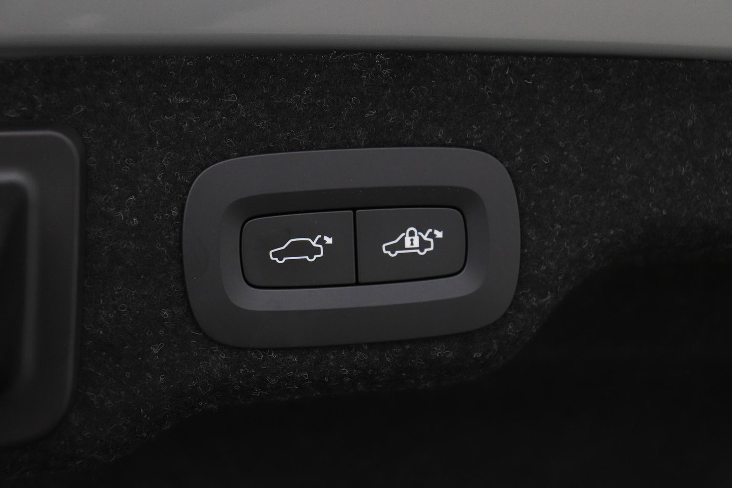 Volvo S90 T8 AWD Ultimate Dark | Schuif/kanteldak | ACC | Head-Up | 360° Camera | BLIS | Stoel+Stuurverwarming