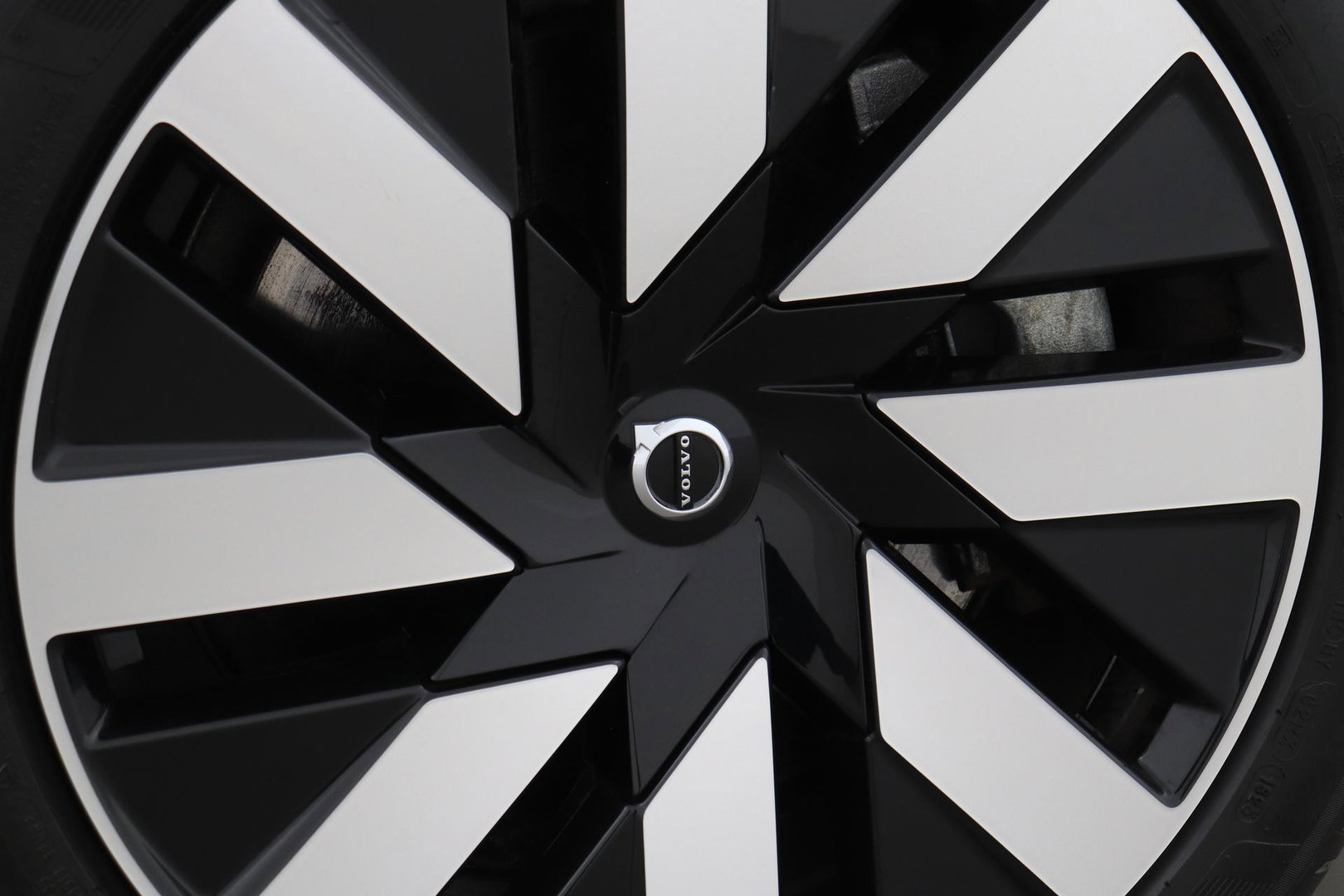 Volvo S90 T8 AWD Ultimate Dark | Schuif/kanteldak | ACC | Head-Up | 360° Camera | BLIS | Stoel+Stuurverwarming