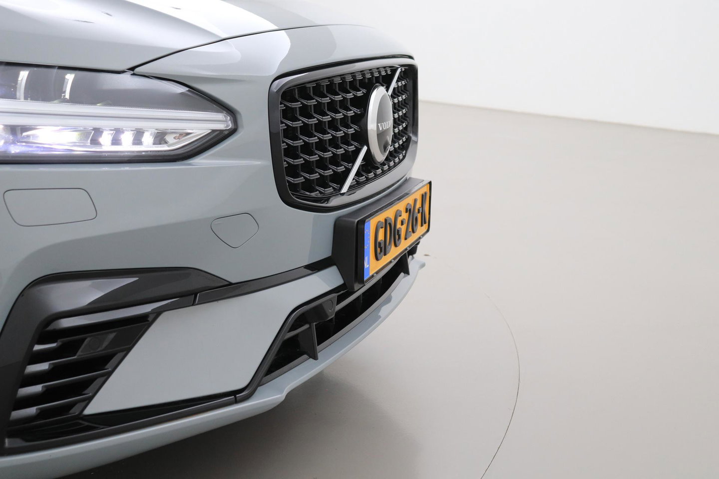Volvo S90 T8 AWD Ultimate Dark | Schuif/kanteldak | ACC | Head-Up | 360° Camera | BLIS | Stoel+Stuurverwarming