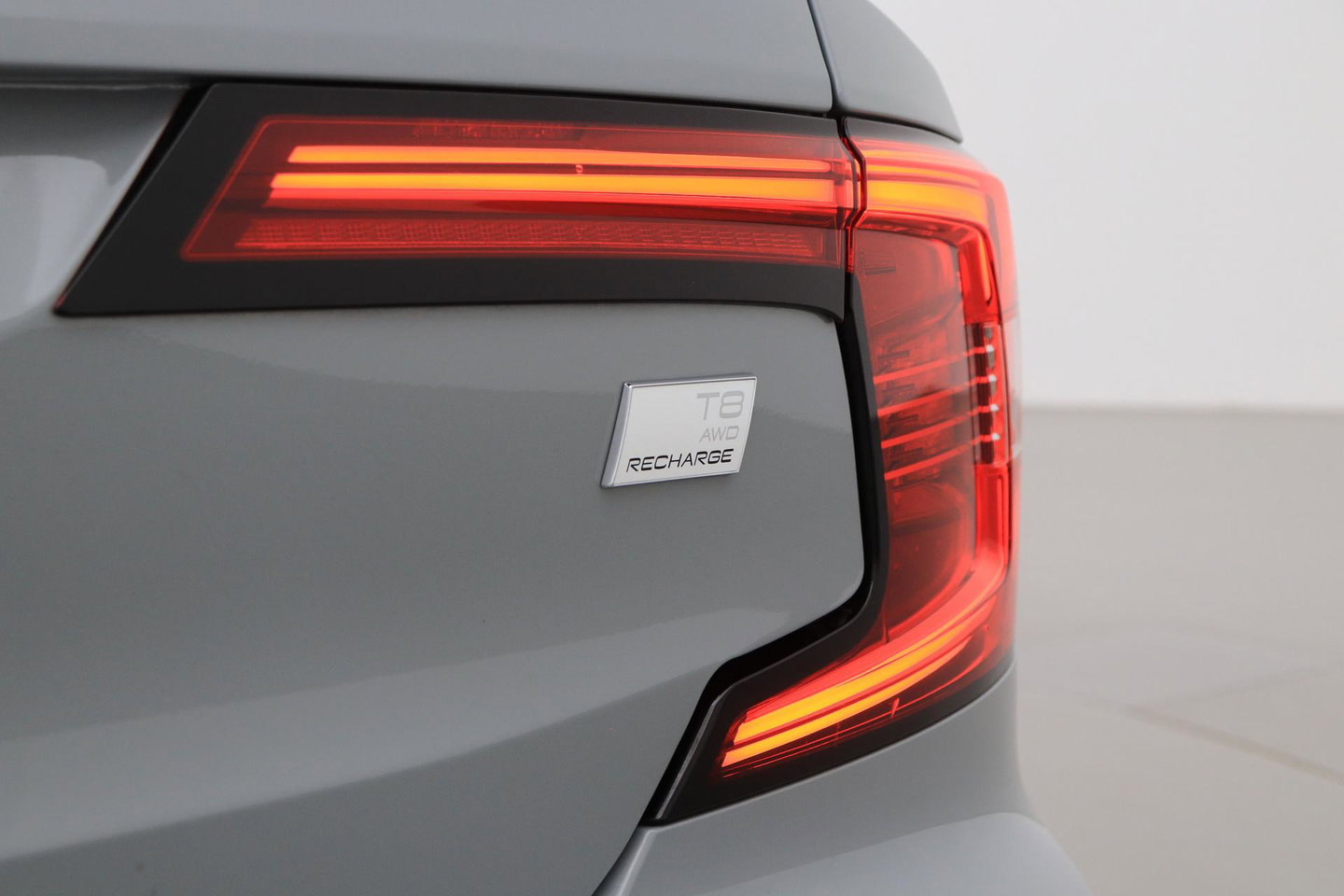 Volvo S90 T8 AWD Ultimate Dark | Schuif/kanteldak | ACC | Head-Up | 360° Camera | BLIS | Stoel+Stuurverwarming