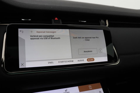 Land Rover Range Rover Evoque 1.5 P300e AWD R-Dynamic SE | ACC | Panoramadak | Meridian | Keyless Entry | Camera | Memory | Stoelverwarming | 20 Inch