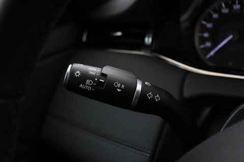 Land Rover Range Rover Evoque 1.5 P300e AWD R-Dynamic SE | ACC | Panoramadak | Meridian | Keyless Entry | Camera | Memory | Stoelverwarming | 20 Inch