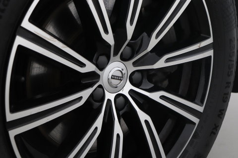 Volvo XC60 T4 Inscription | Panoramadak | Head-Up | Camera | Stoelverwarming | Leder | Trekhaak