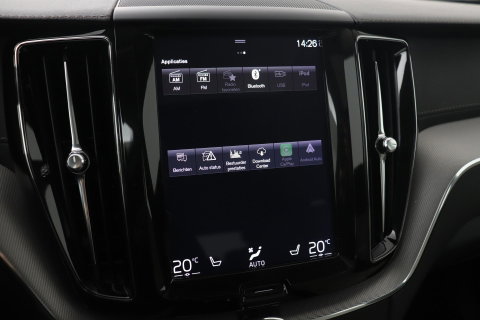 Volvo XC60 T4 Inscription | Panoramadak | Head-Up | Camera | Stoelverwarming | Leder | Trekhaak
