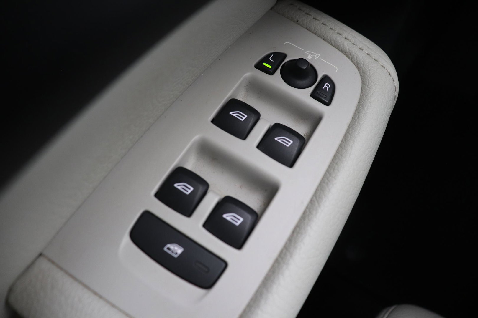 Volvo XC60 T4 Inscription | Panoramadak | Head-Up | Camera | Stoelverwarming | Leder | Trekhaak