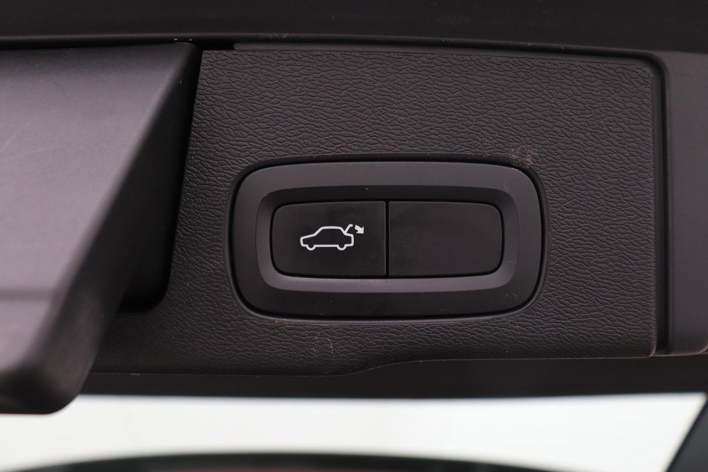 Volvo XC60 T4 Inscription | Panoramadak | Head-Up | Camera | Stoelverwarming | Leder | Trekhaak