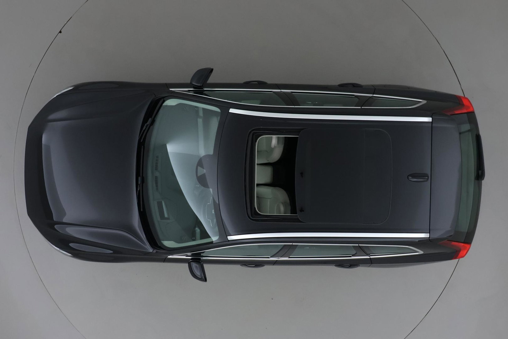 Volvo XC60 T4 Inscription | Panoramadak | Head-Up | Camera | Stoelverwarming | Leder | Trekhaak