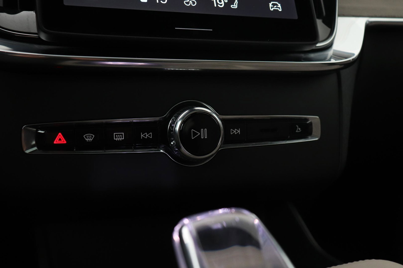 Volvo XC90 T8 Plug-in hybrid Ultra Bright | Luchtvering | Bowers&Wilkins | Trekhaak | Massage+Ventilatie | Head-Up