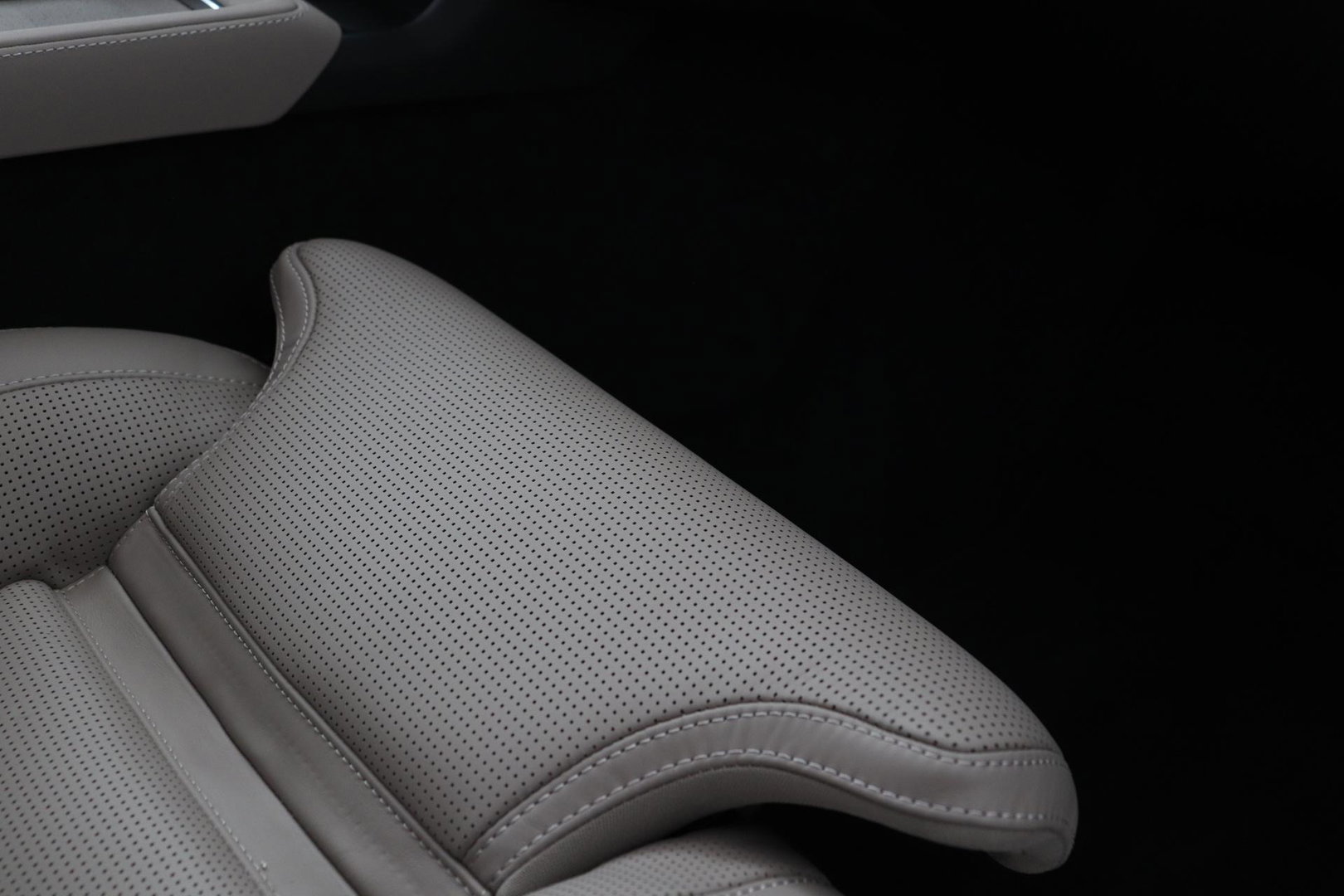 Volvo XC90 T8 Plug-in hybrid Ultra Bright | Luchtvering | Bowers&Wilkins | Trekhaak | Massage+Ventilatie | Head-Up