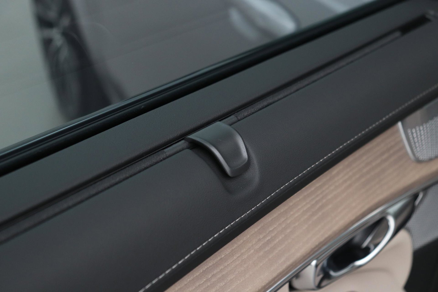 Volvo XC90 T8 Plug-in hybrid Ultra Bright | Luchtvering | Bowers&Wilkins | Trekhaak | Massage+Ventilatie | Head-Up