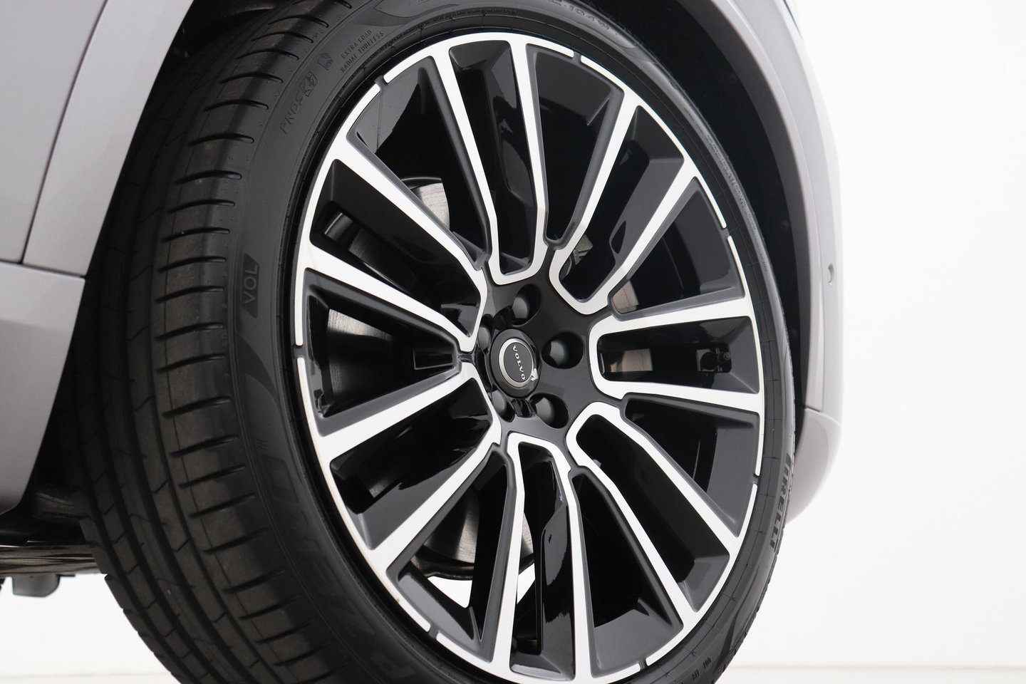 Volvo XC90 T8 Plug-in hybrid Ultra Bright | Luchtvering | Bowers&Wilkins | Trekhaak | Massage+Ventilatie | Head-Up