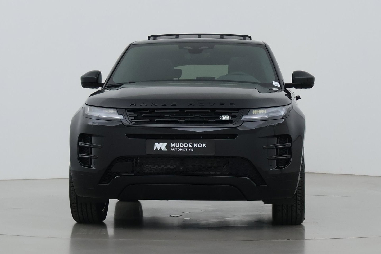 Land Rover Range Rover Evoque 1.5 P270e PHEV AWD Dynamic SE | Black Pack | Schuif/kanteldak | Trekhaak | ACC | 360° Camera
