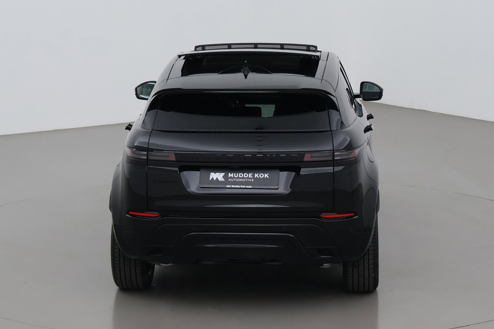 Land Rover Range Rover Evoque 1.5 P270e PHEV AWD Dynamic SE | Black Pack | Schuif/kanteldak | Trekhaak | ACC | 360° Camera
