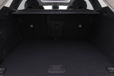 Volvo XC60 T6 Plug-in hybrid Plus Dark | NIEUW | Head-Up | ACC | 360° Camera | Panoramadak | BLIS