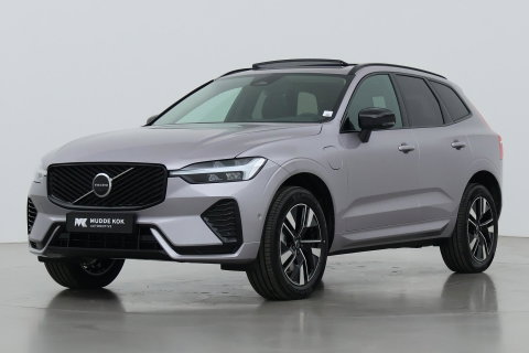Volvo XC60 T6 Plug-in hybrid Plus Dark | NIEUW | Head-Up | ACC | 360° Camera | Panoramadak | BLIS